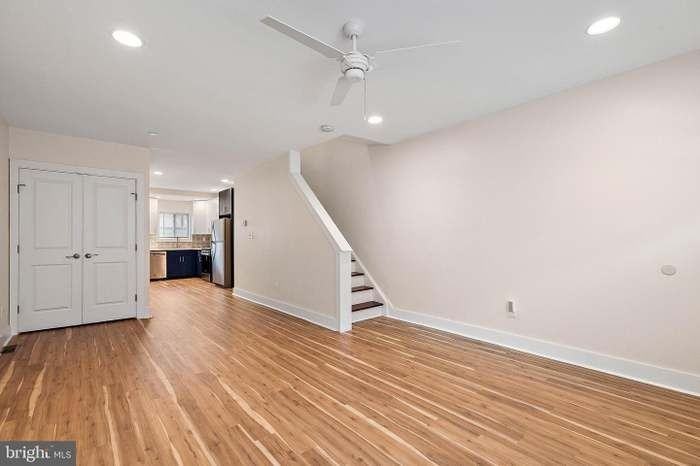 2225 S Rosewood St - Photo 5 of 15