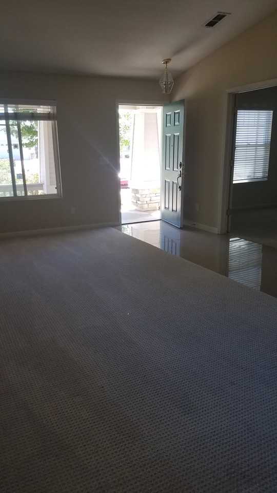 1022 Thompson Cir #NA - Photo 3 of 19