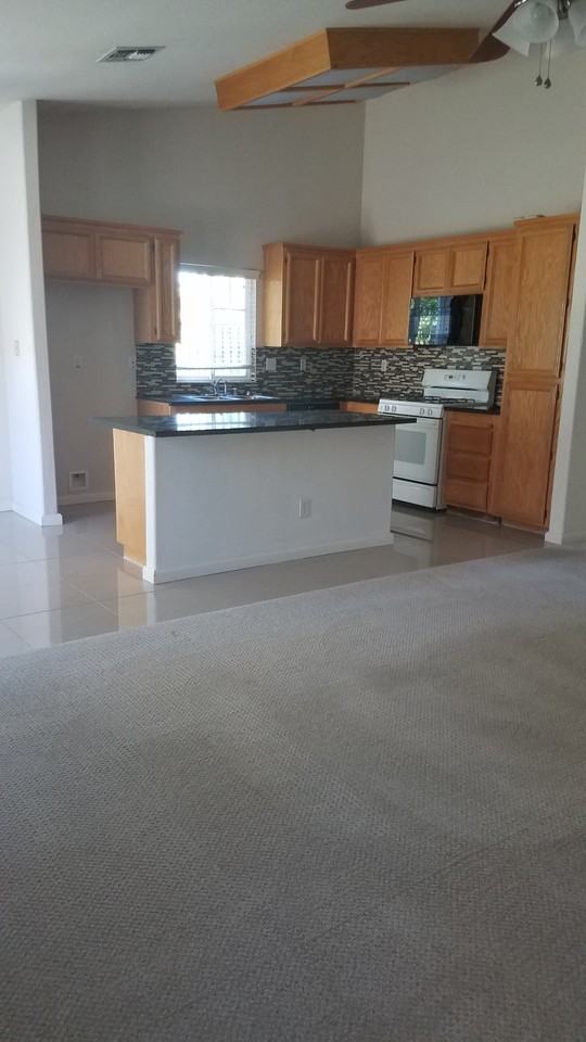 1022 Thompson Cir #NA - Photo 6 of 19