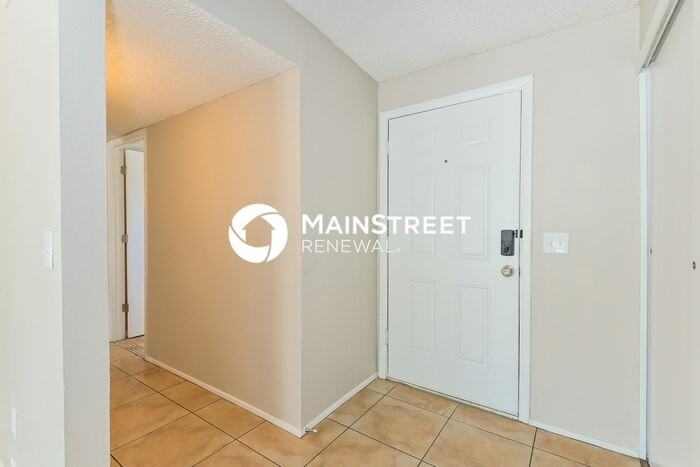 6675 E Fayette St - Photo 3 of 16