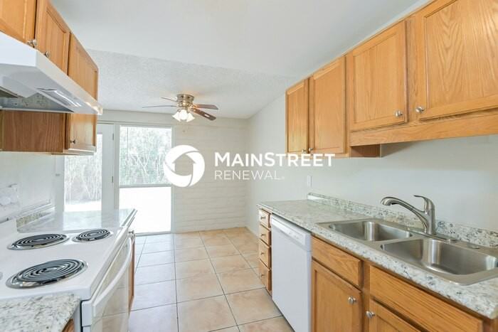 6675 E Fayette St - Photo 7 of 16