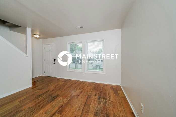 2223 Saint Louis Ave - Photo 6 of 17