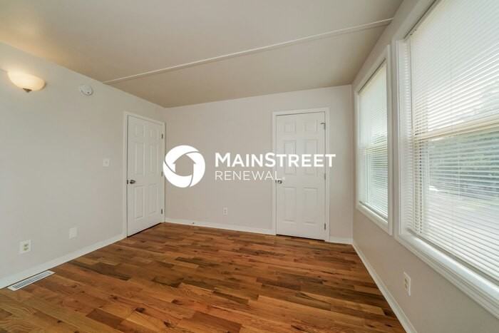 2223 Saint Louis Ave - Photo 7 of 17