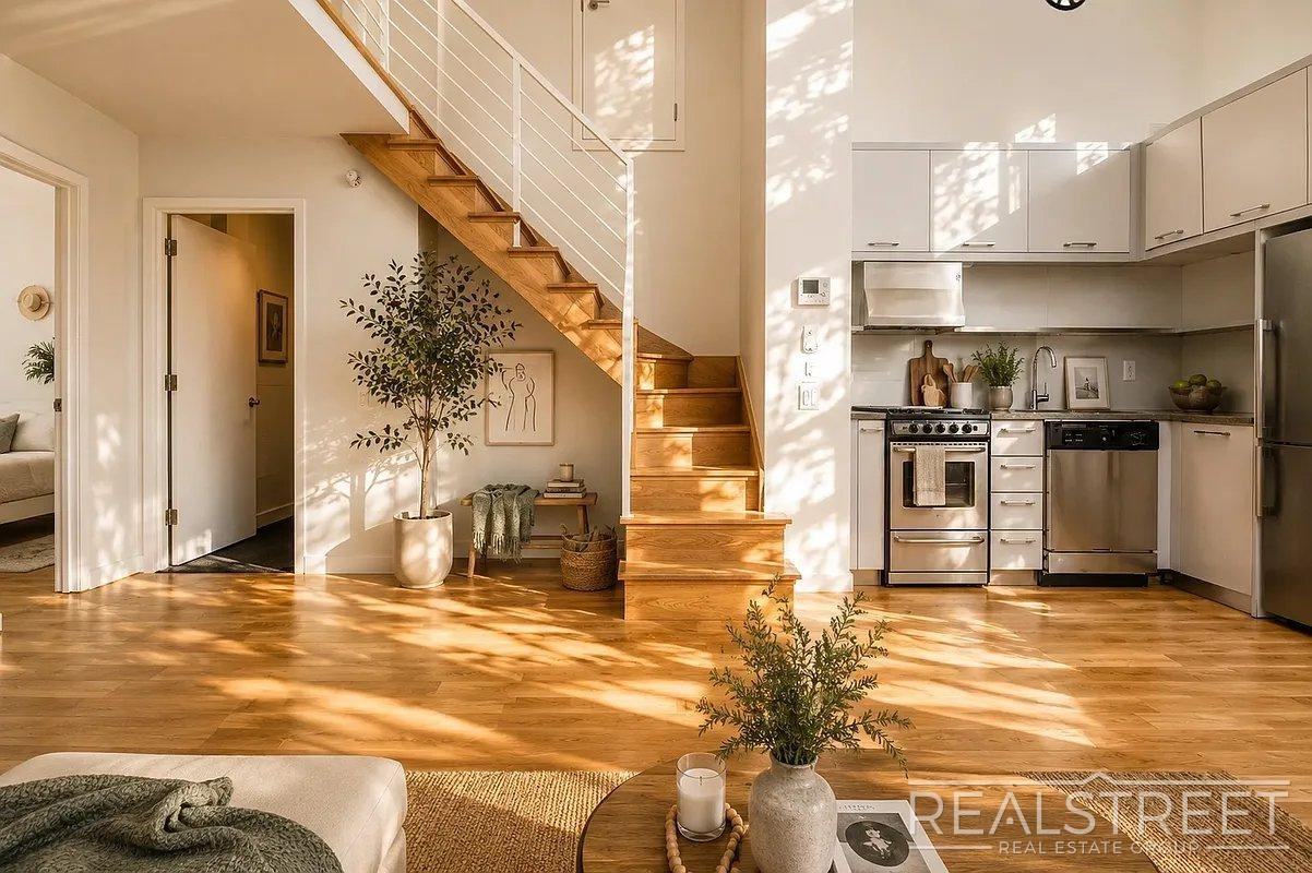 96 Dupont St #2D - Photo 3 of 7