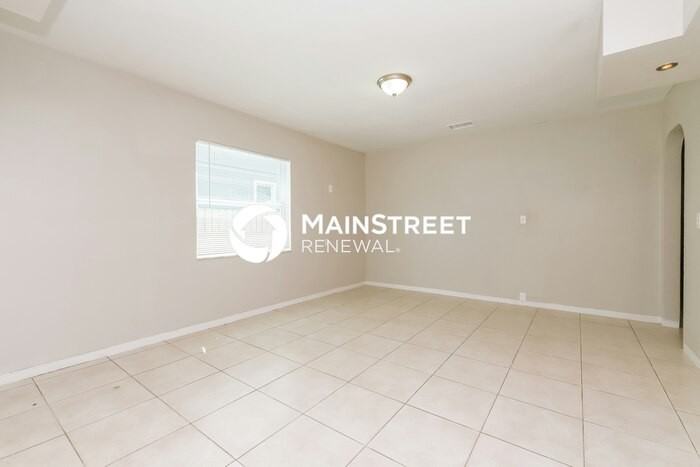1769 38th Ave N - Photo 7 of 16