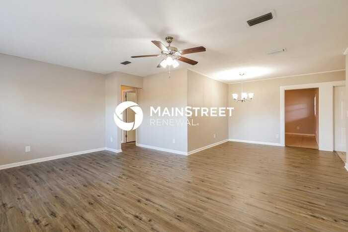190 Capella Rd - Photo 6 of 15