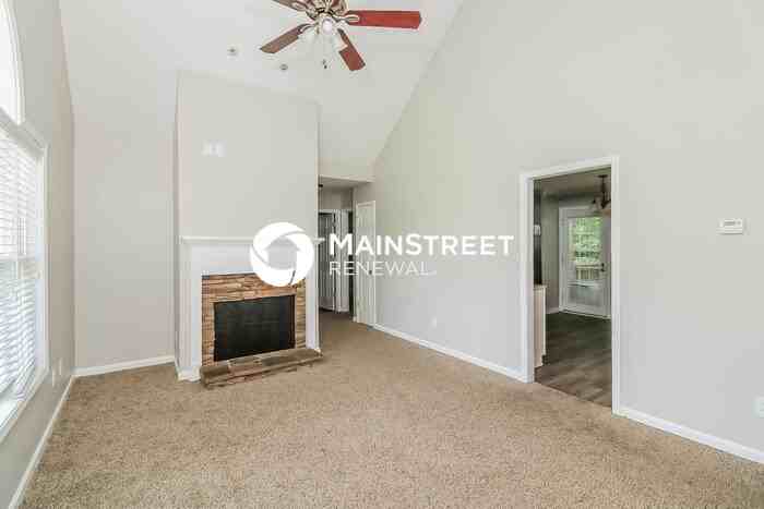 203 Gilberts Way - Photo 3 of 15