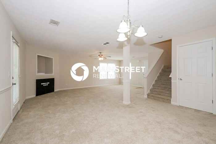 15 Magan Ct - Photo 6 of 14