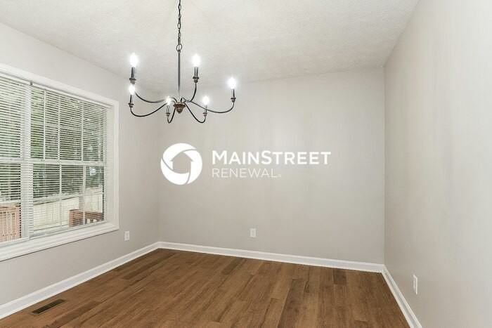 2741 Hawk Trce Ne - Photo 5 of 16