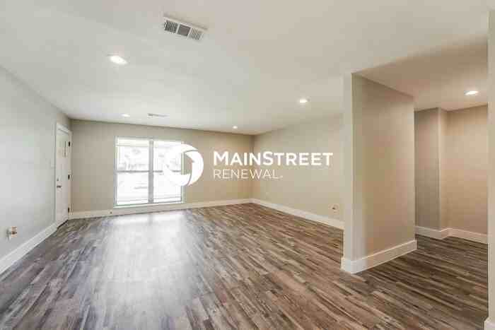 2721 Northview Pl - Photo 5 of 15