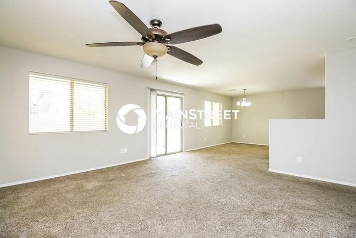 2233 W Broadway Ave - Photo 2 of 16