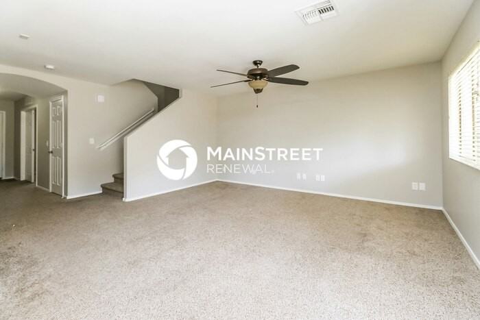 2233 W Broadway Ave - Photo 3 of 16