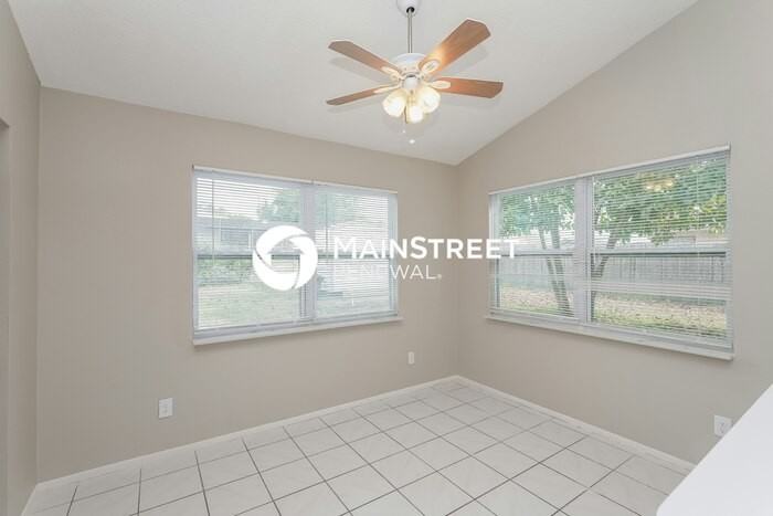 11013 Little St - Photo 7 of 15