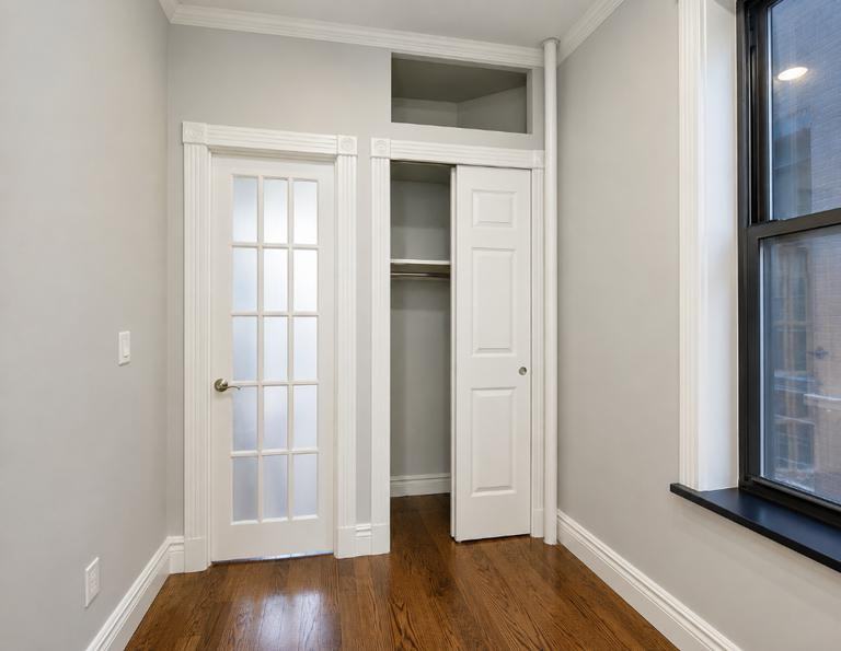 Leroy St #3C - Photo 5 of 6