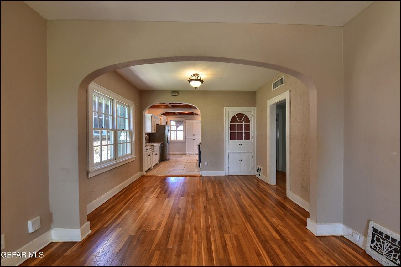3117 Richmond Ave - Photo 6 of 21