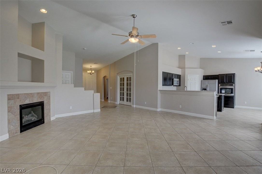 2121 Arpeggio Ave - Photo 3 of 31