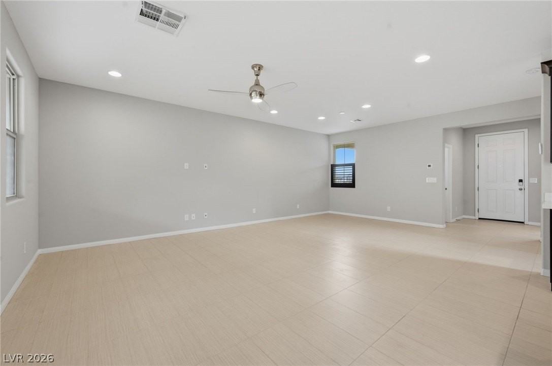 8191 California Pine St - Photo 5 of 25