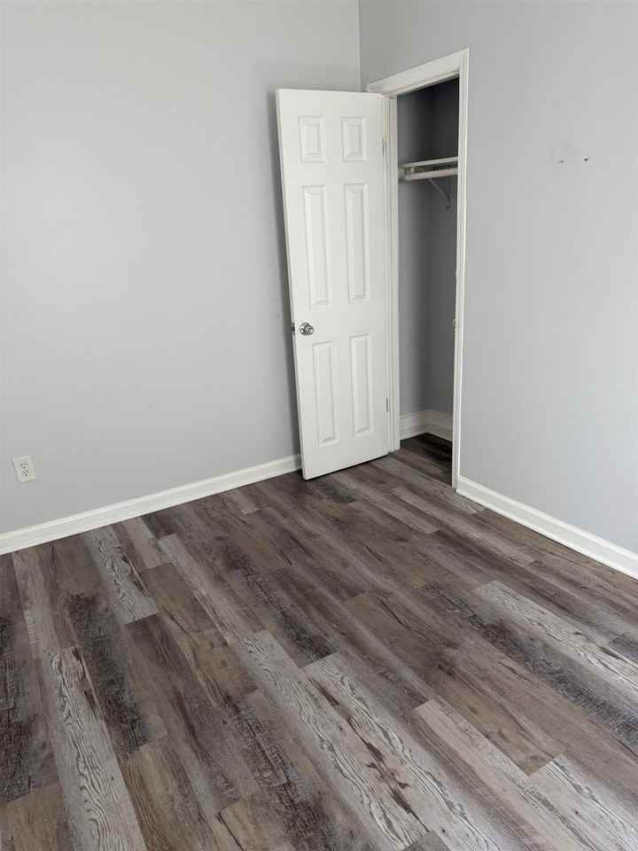 161 Zabriskie St #1G - Photo 5 of 21