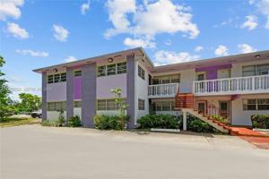 featured image of 245 Ne 191st St #3014