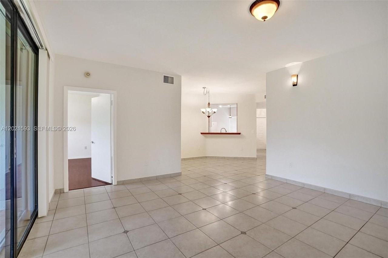 15825 Sw 3rd Ct #103 - Photo 6 of 29