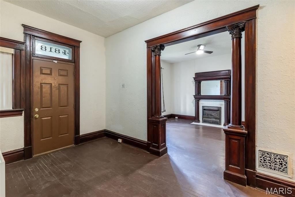 4818 Greer Ave #1stFL - Photo 4 of 19