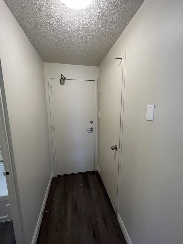 205 Bagot Street #308 - Photo 6 of 8