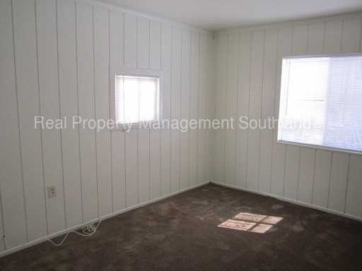 7010 Seville Ave - Photo 3 of 5