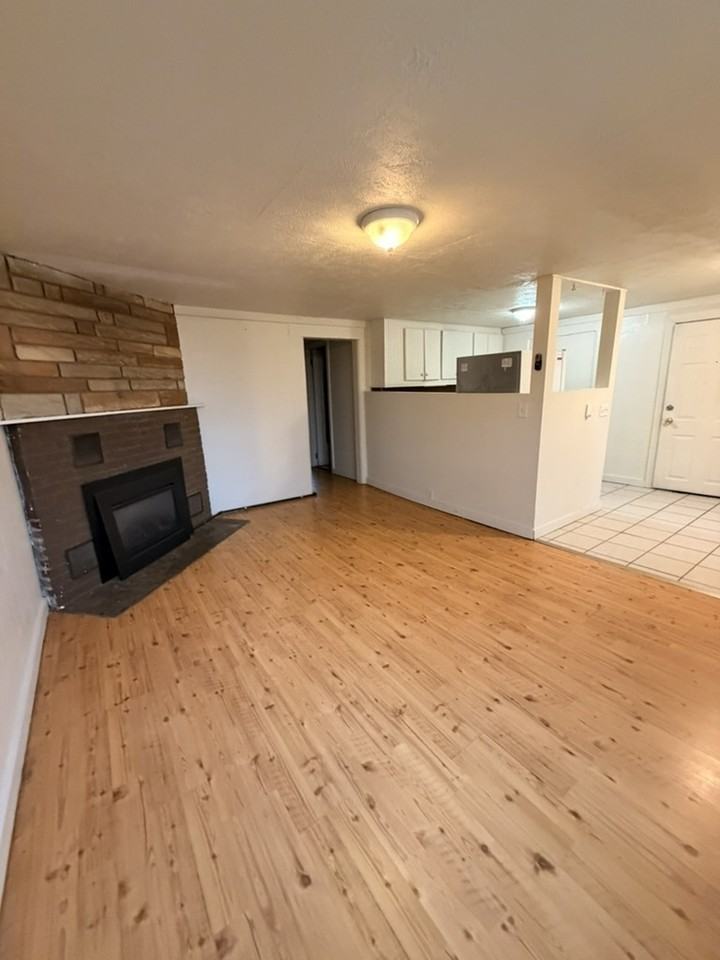 37 Biggs Lane - Photo 2 of 20