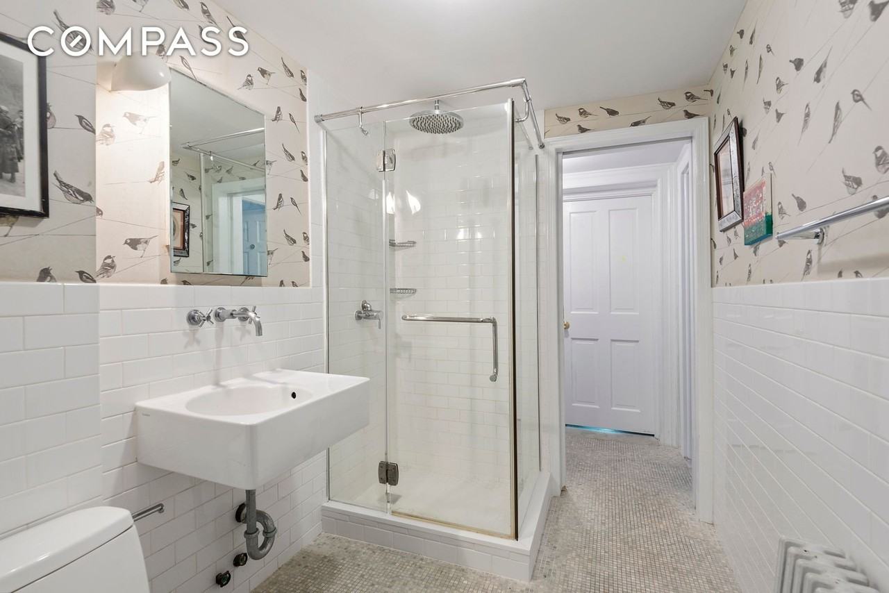 399 Union St #1 - Photo 6 of 10