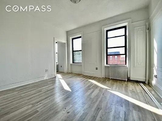 591 Vanderbilt Ave #4 - Photo 7 of 10