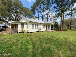 featured image of 2958 W Gloria Switch Rd
