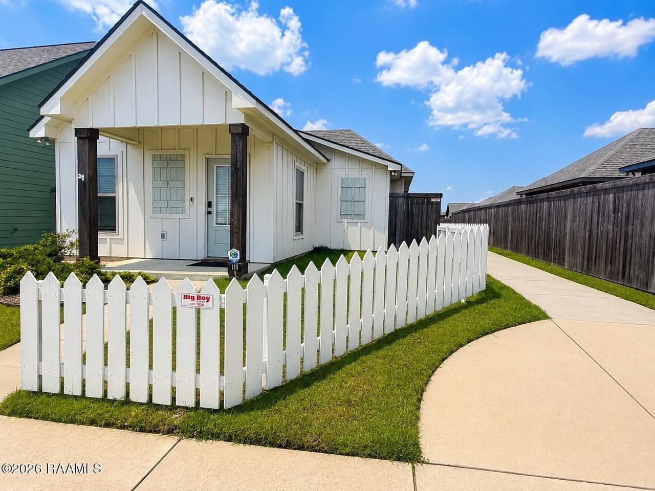 110B Bozeman Trl - Photo 2 of 16