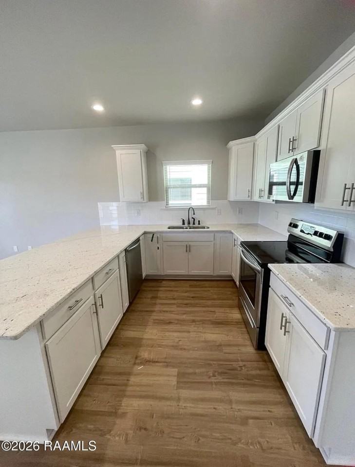 110B Bozeman Trl - Photo 6 of 16