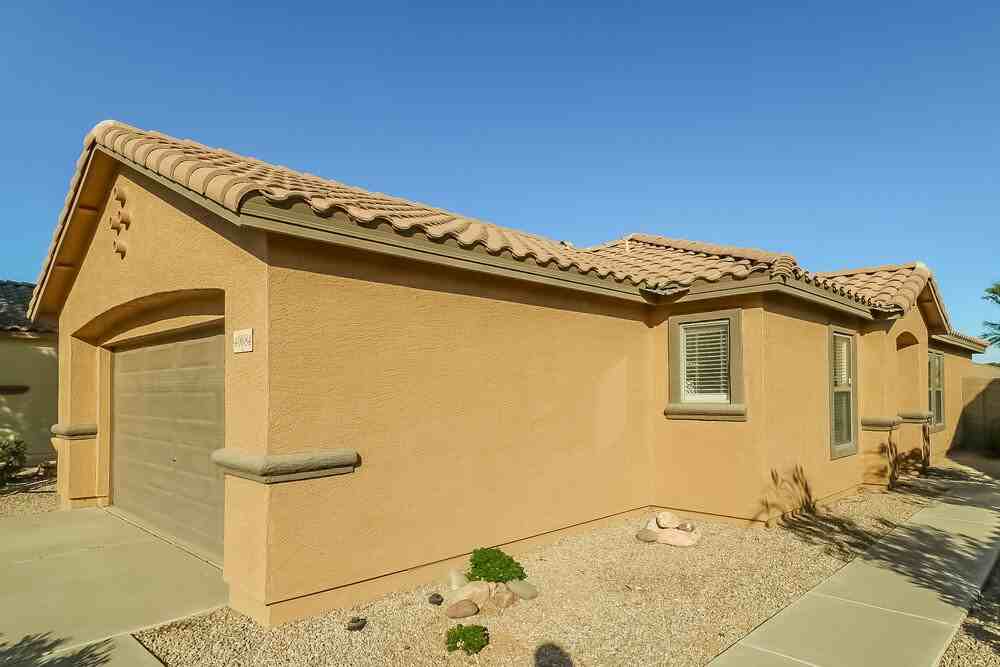 40084 W Catherine Dr - Photo 4 of 16