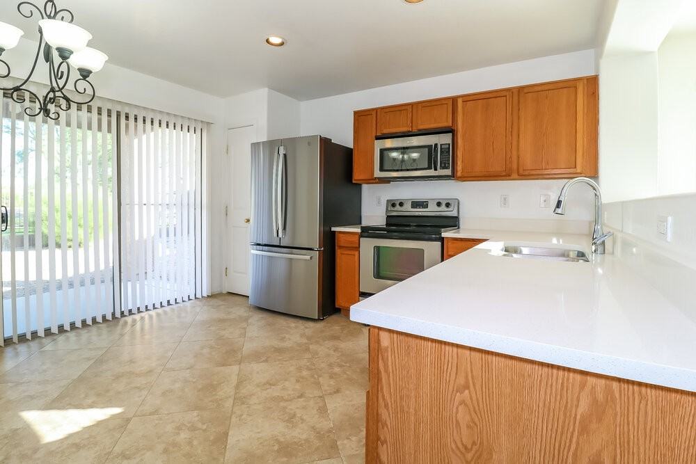 40084 W Catherine Dr - Photo 7 of 16
