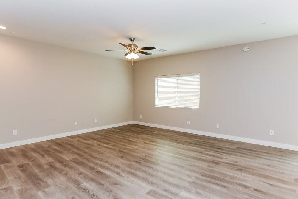 6209 Govett Crescent Ct - Photo 5 of 17