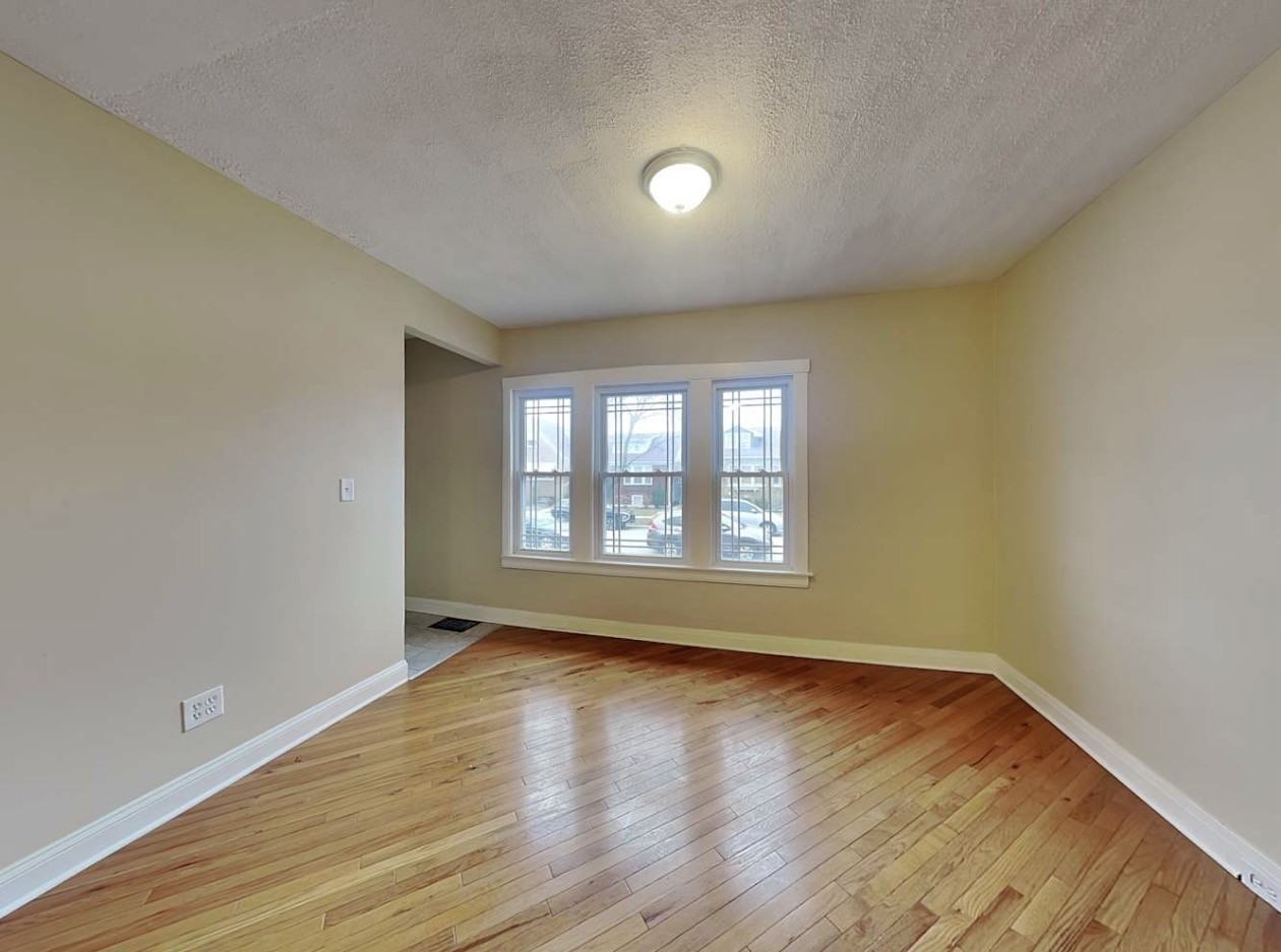 2729 Wesley Avenue #76 - Photo 5 of 8