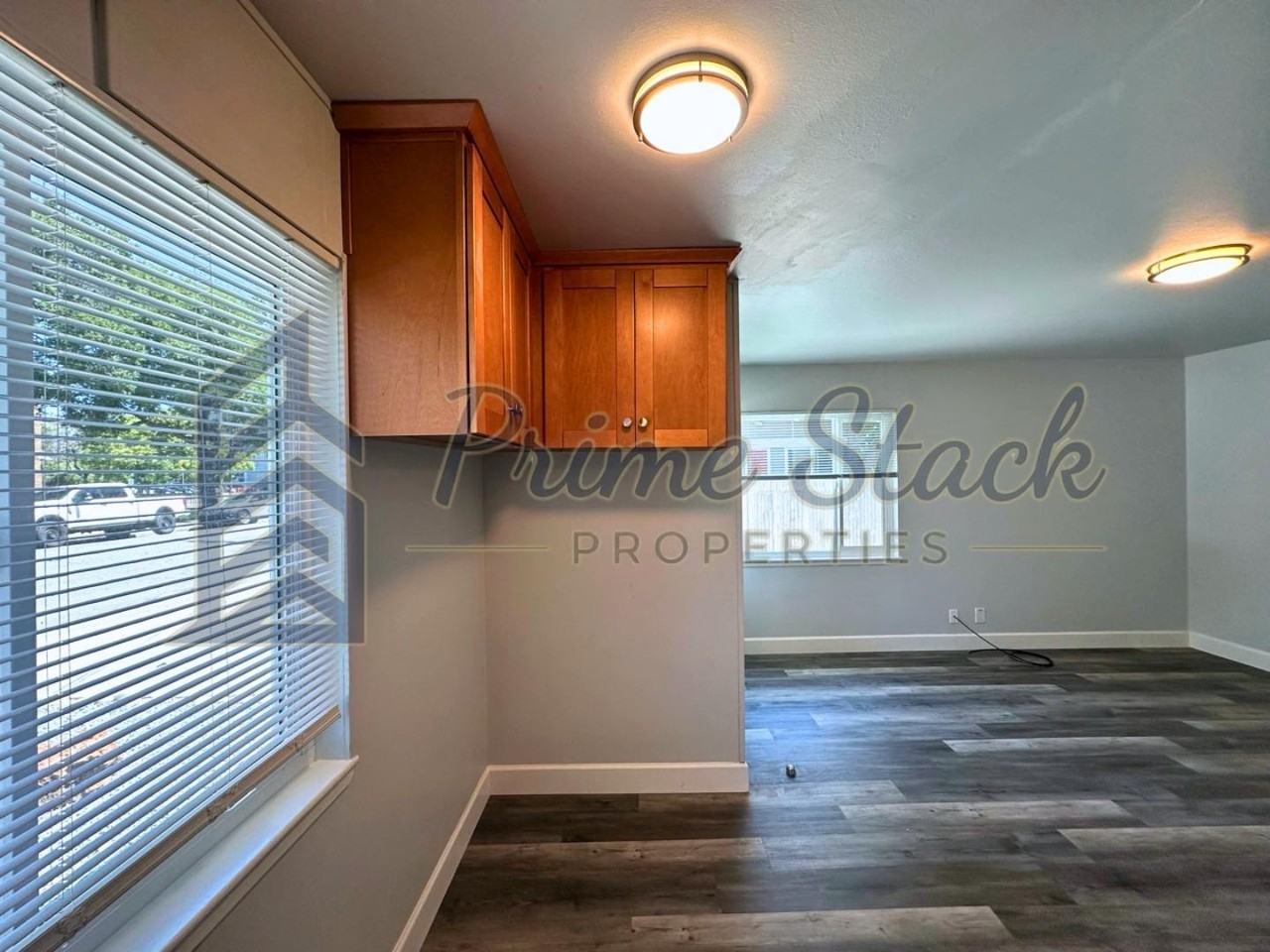 120 Asbury St - Photo 5 of 16