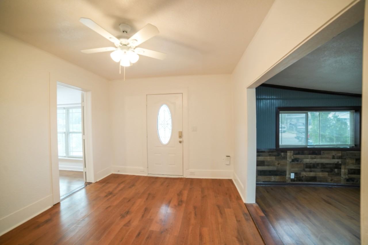 2006 Virginia Blvd - Photo 4 of 10