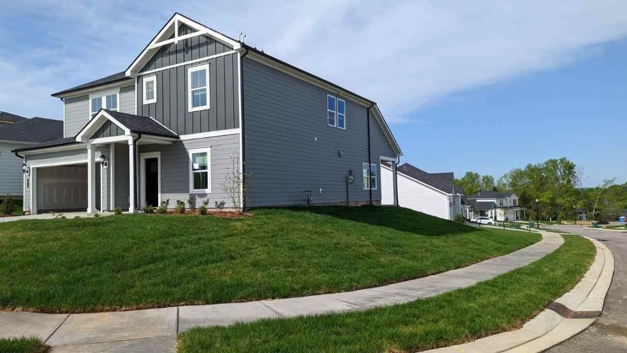 1411 Alabaster Ln - Photo 5 of 20