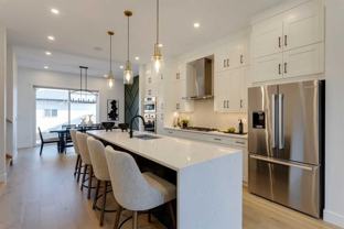 258 22 Ave Ne - Photo 1 of 1