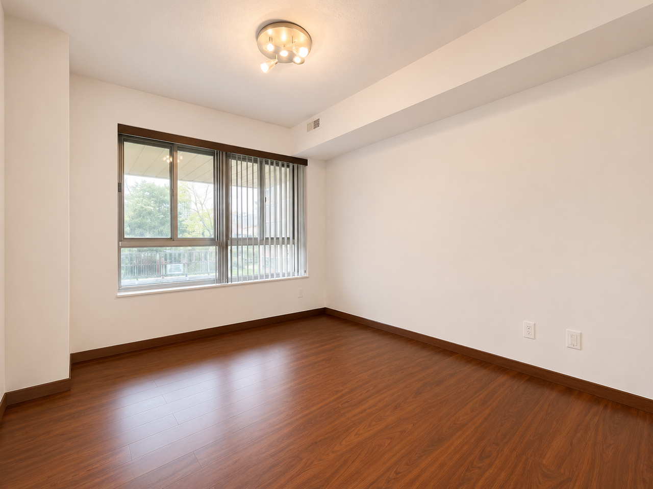 15 Maplewood Avenue #203 - Photo 5 of 8