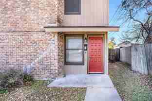 3301 Aurora St - Photo 1 of 1