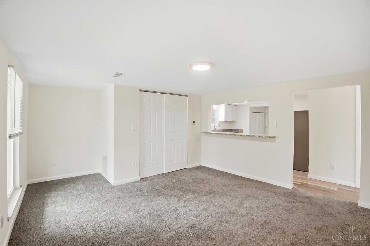12121 3rd Ave #1 - Photo 6 of 30