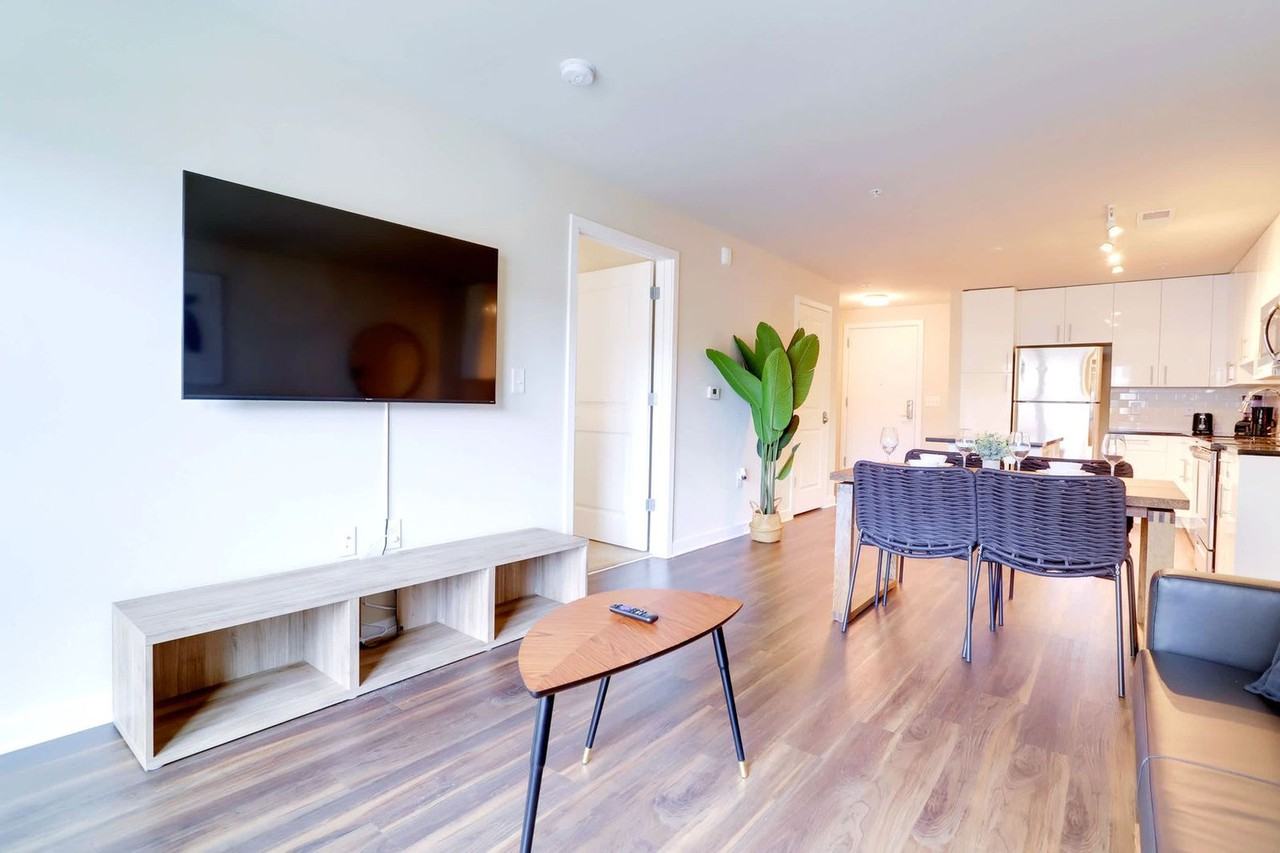 2803 Poag Street - Photo 4 of 46
