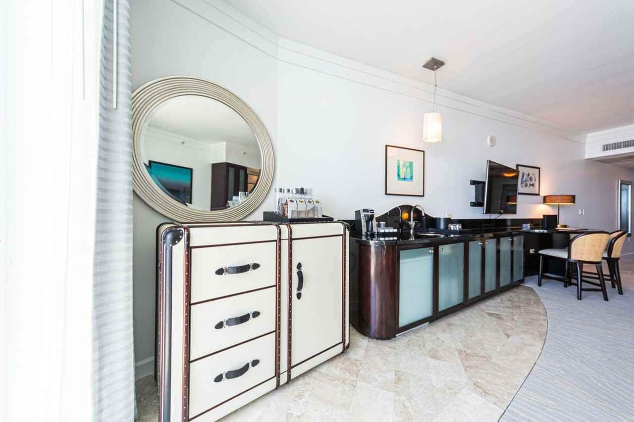 12 Collins Ave #1540558P - Photo 4 of 13
