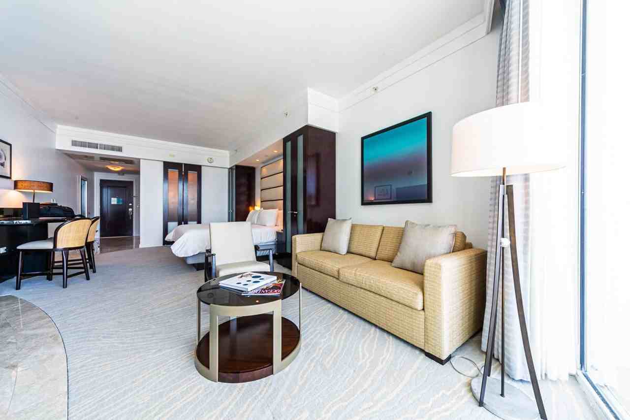 12 Collins Ave #1540558P - Photo 5 of 13