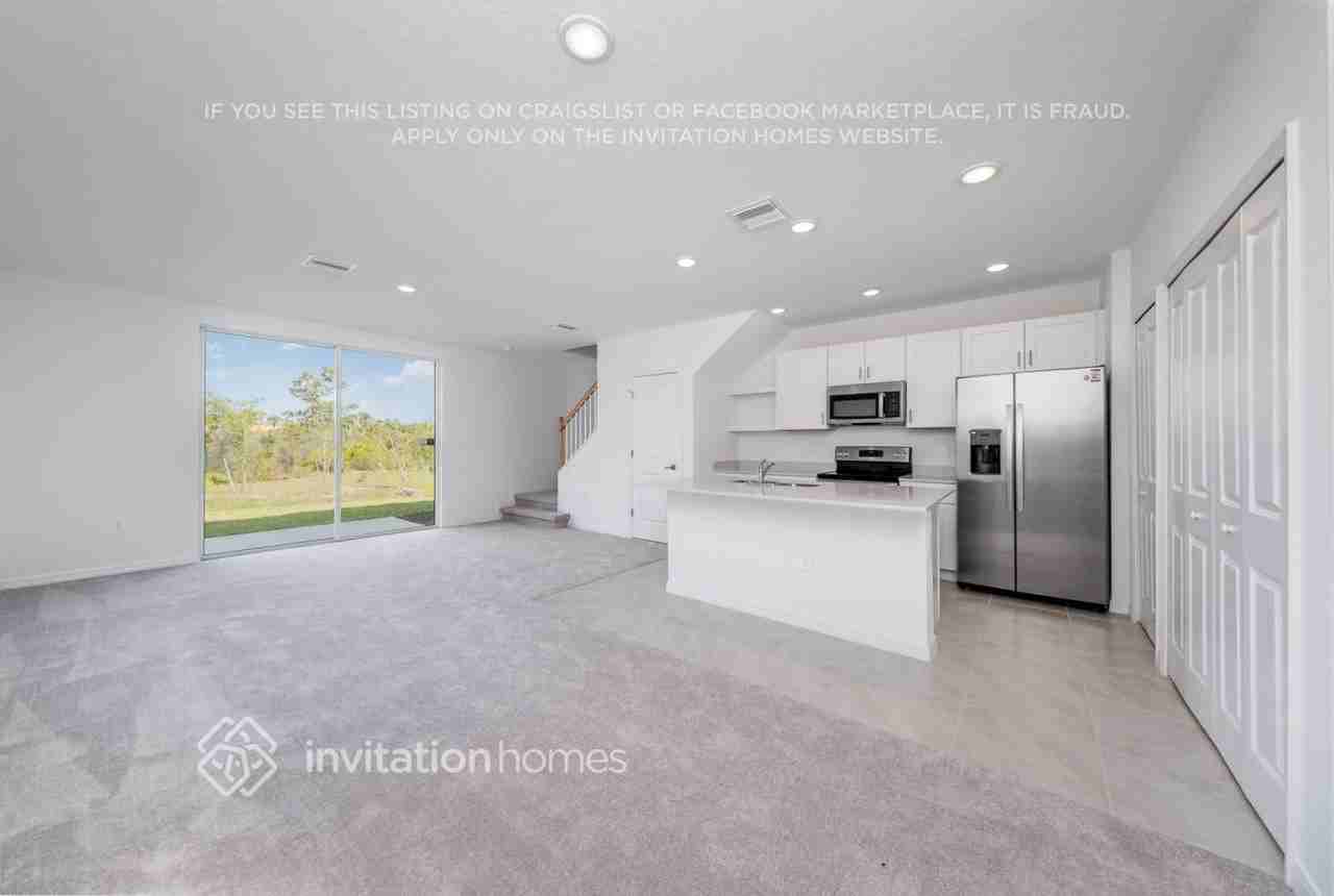 2680 Riverfield Rd - Photo 4 of 33