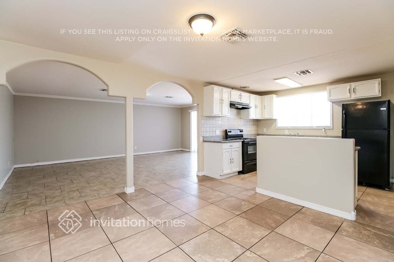 4824 W Catalina Dr - Photo 7 of 21