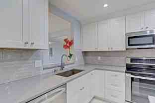 3011 Southwest 21st Terrace - Photo 1 of 1